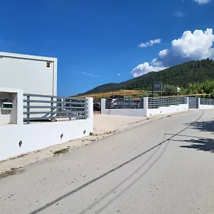 Vourvourou Hotel Otel